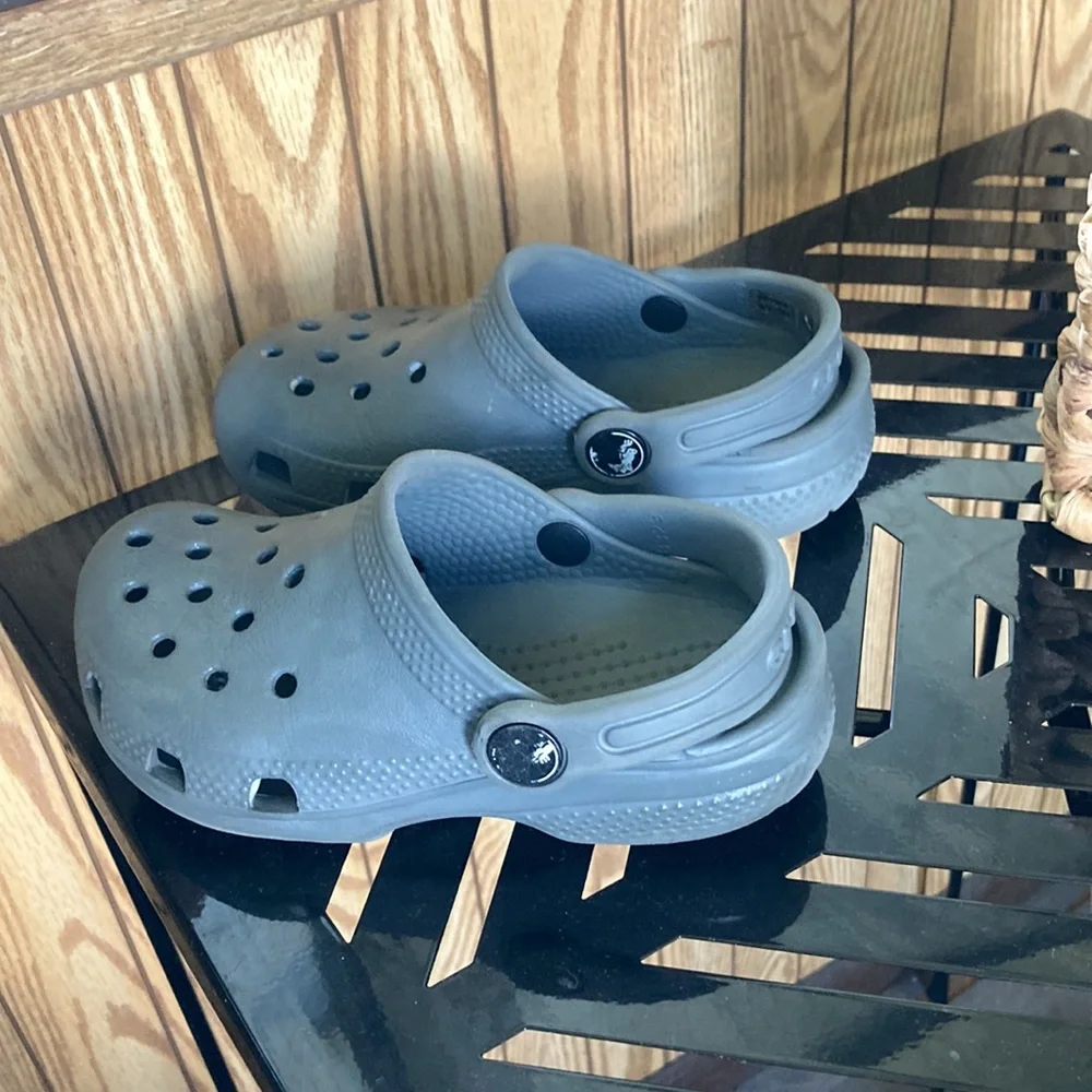 Crocs - Picture 2 of 2